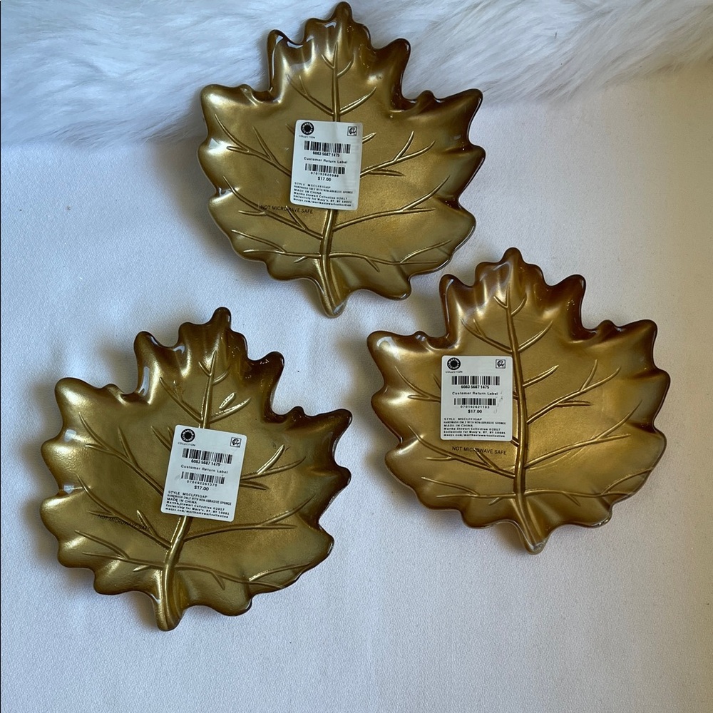 Martha Stewart Set of 3 Harvest Gold Leaf Appetizer Plates Set of 3.